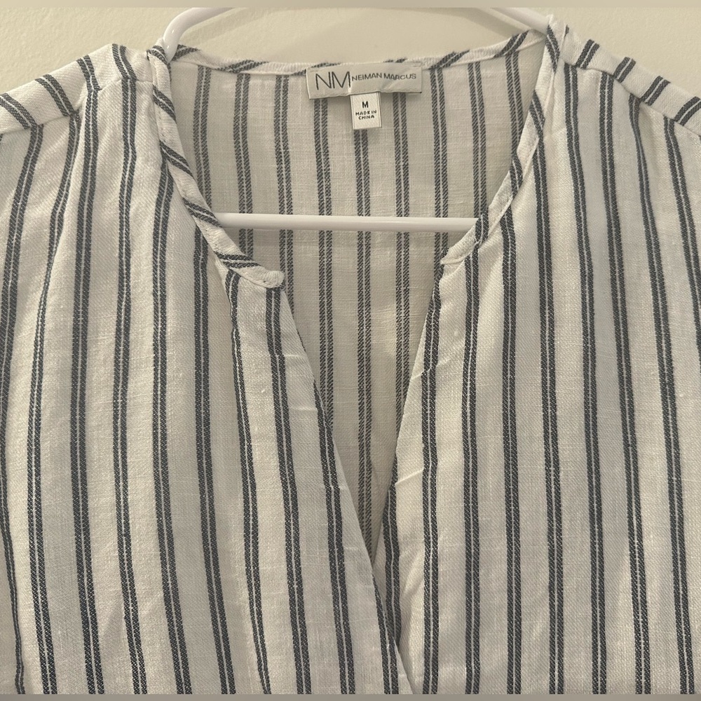 Neiman Marcus Linen Tunic - Picture 7 of 7